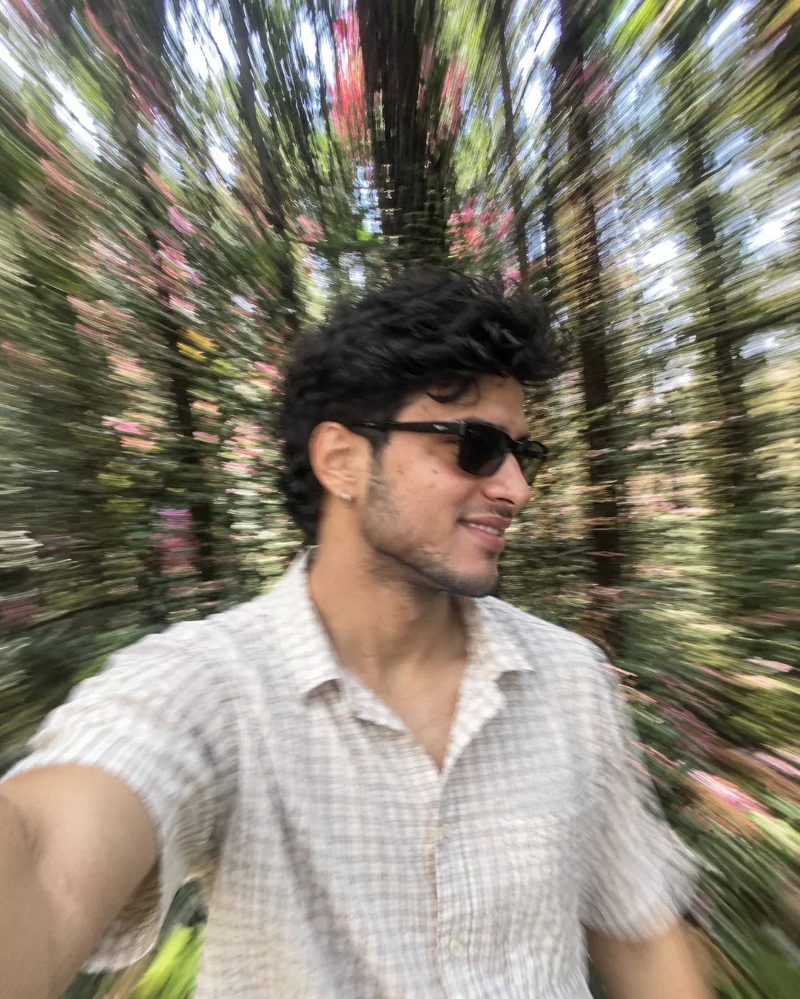 AI Forest Motion Selfie Prompt